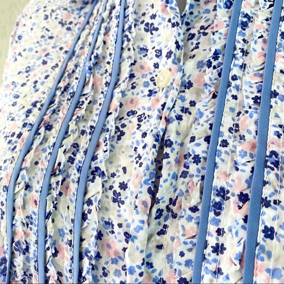 EUC Victoria's Secret Ditsy Floral Poplin Shirt XS - Picture 7 of 15